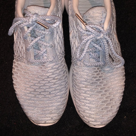 Nike Knit Roshe - Picture 3 of 5